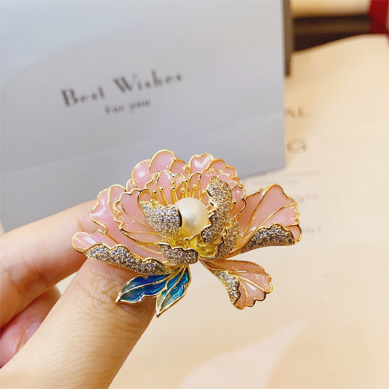 Classical Enamel Peony Flower Brooch Natural Freshwater Pearl Exquisite High-grade Chinese Style Cheongsam Hanfu Accessories Pin