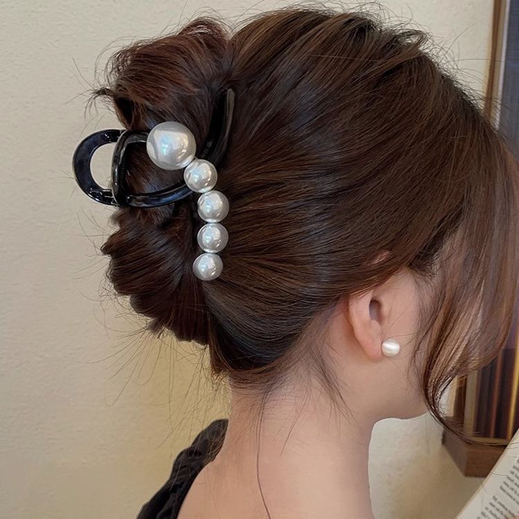 Clip de dibujos animados lindos y interesantes para mujeres 2025 nuevo estilo de alto nivel de tiburón clip de cabello clip de cabello de cabeza