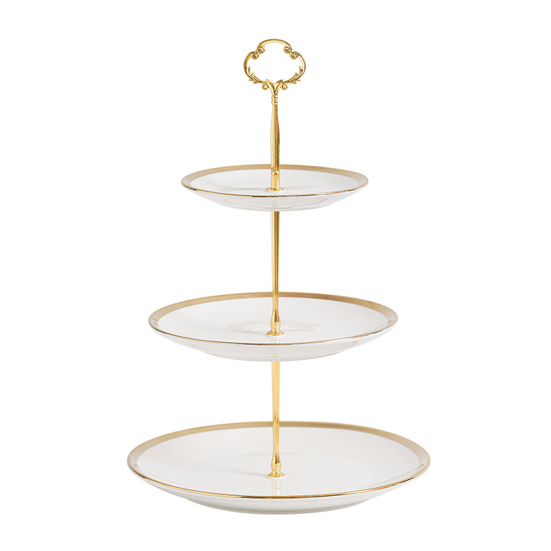 De estilo europeo creativo de cerámica de tres capas Placa de fruta hogar sala de estar de azúcar Placa de fruta seca banquete de boda pastel postre estante