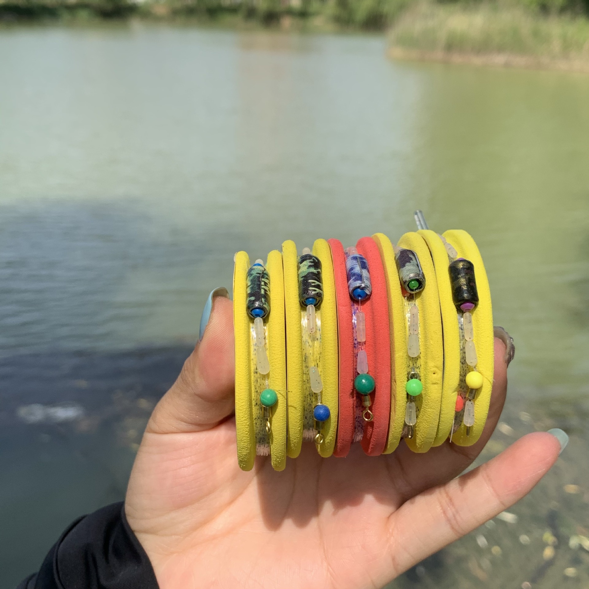 Línea de nylon punteada línea de pesca de mesa grupo de línea de segunda línea de línea principal conjunto de productos terminados de línea de pesca de mesa competitiva grupo de línea de pesca al por mayor
