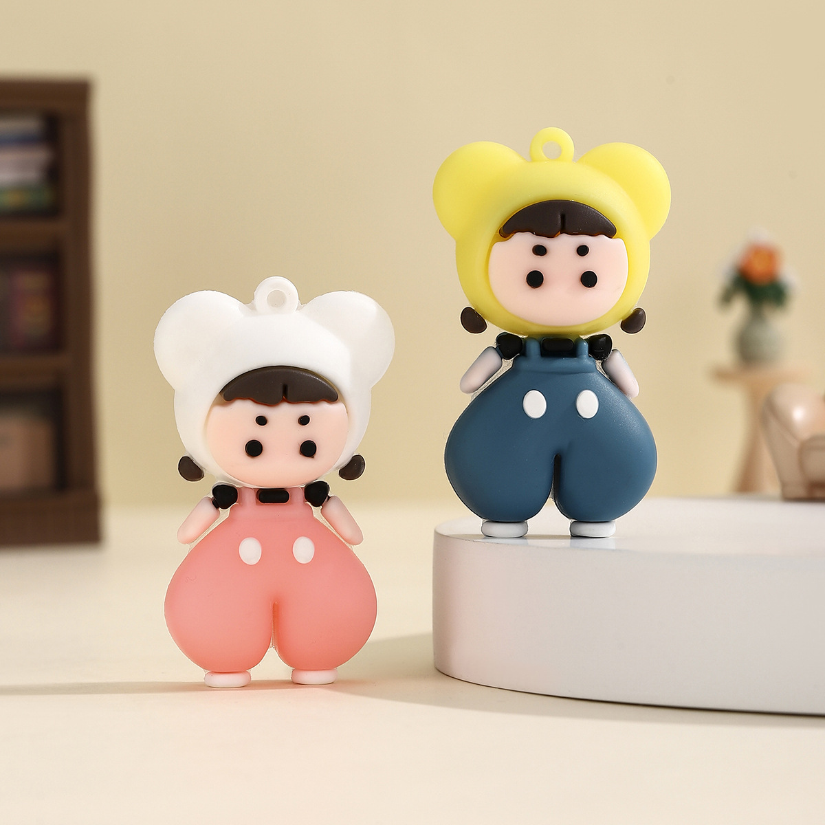 멜빵바지 소녀 캐릭터 신발 장식 참 키링 DIY 부자재