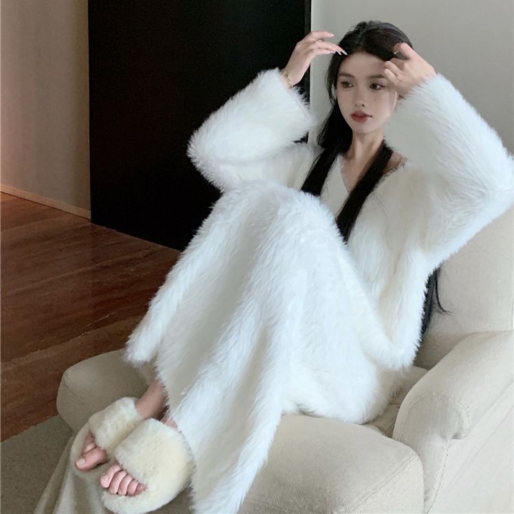 慵懒风温柔软糯过膝毛衣裙女秋冬新款2025爆款水貂毛长款连衣裙女