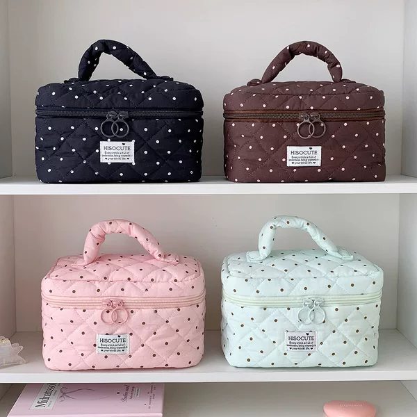 Korean-style three-dimensional quilted polka dot makeup bag for girls, large-capacity toiletry storage bag, student skincare bag