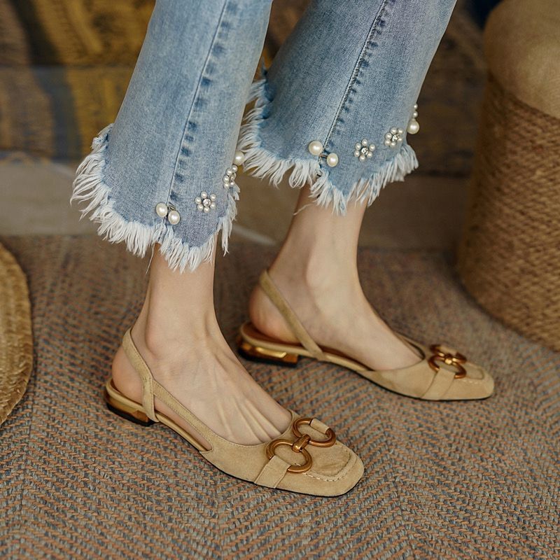 ins retro style ~ 2024 new flat sandals for women summer Baotou thick heel horsebit low heel single shoes mule shoes_voghion.com