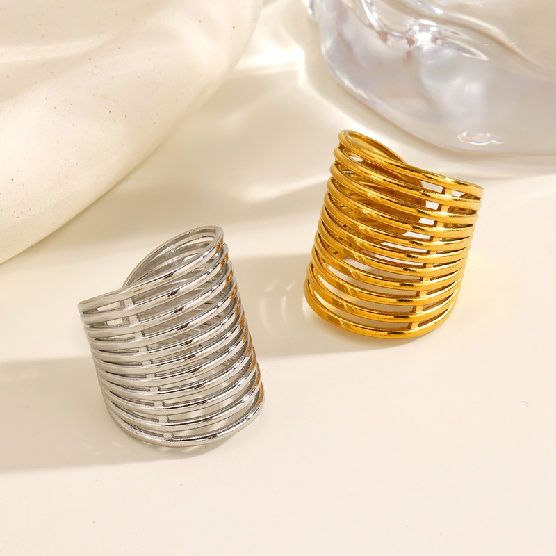 European and American stainless steel multi-ring parallel line wide ring, vintage and elegant design, versatile for evening parties and gatherings, women's ring European and American stainless steel multi-ring parallel line wide ring, vintage and elegant design, versatile for evening parties and gatherings, women's ring