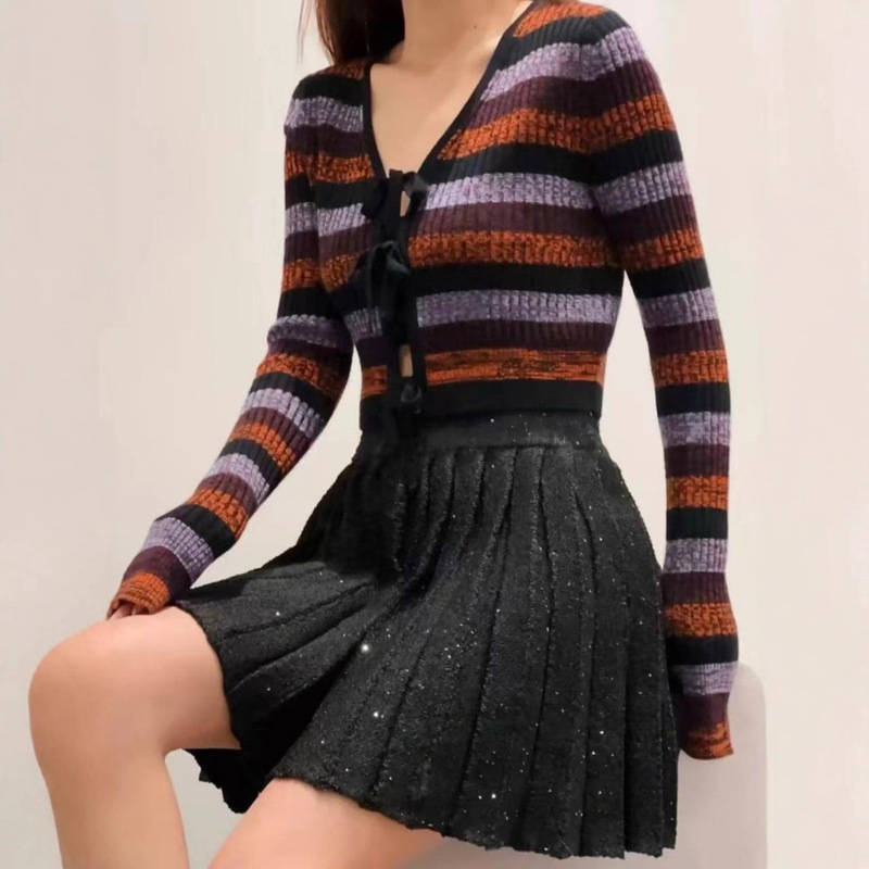 Scandinavian Niche 2025 New Autumn and Winter Multi-Color Stripesd Merino Wool Knotted Slim Short Knitwear Scandinavian Niche 2025 New Autumn and Winter Multi-Color Stripesd Merino Wool Knotted Slim Short Knitwear