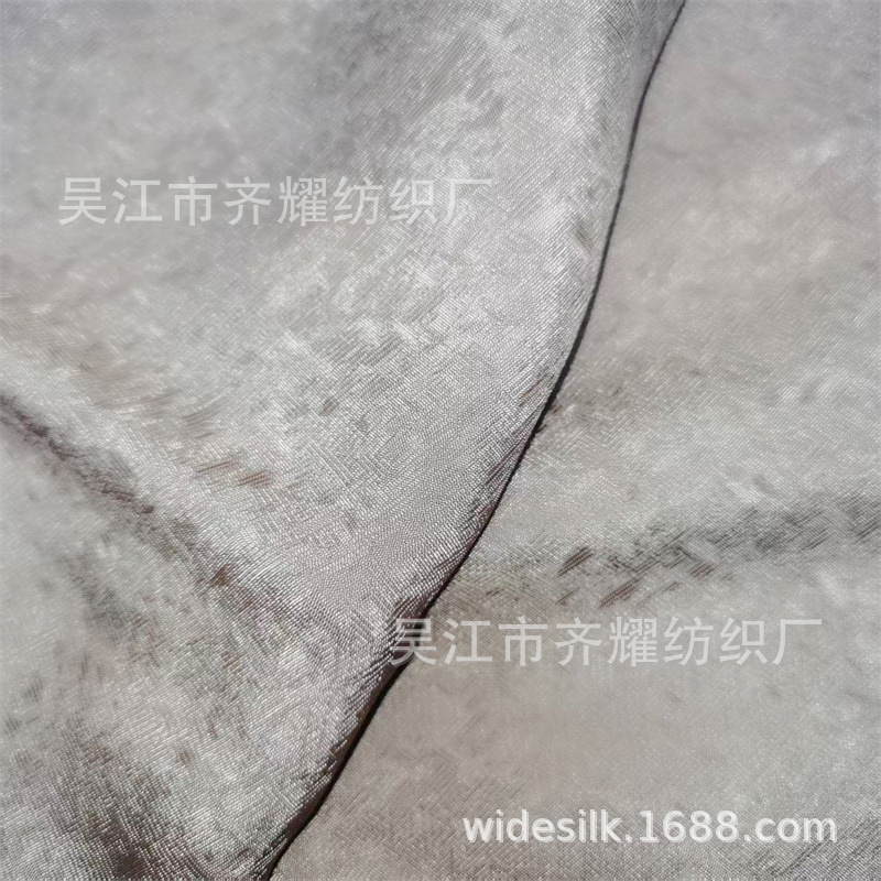 全人丝冰花绉布面料棉粘胶人丝冰花绉120D人造丝棱形格雪花皱