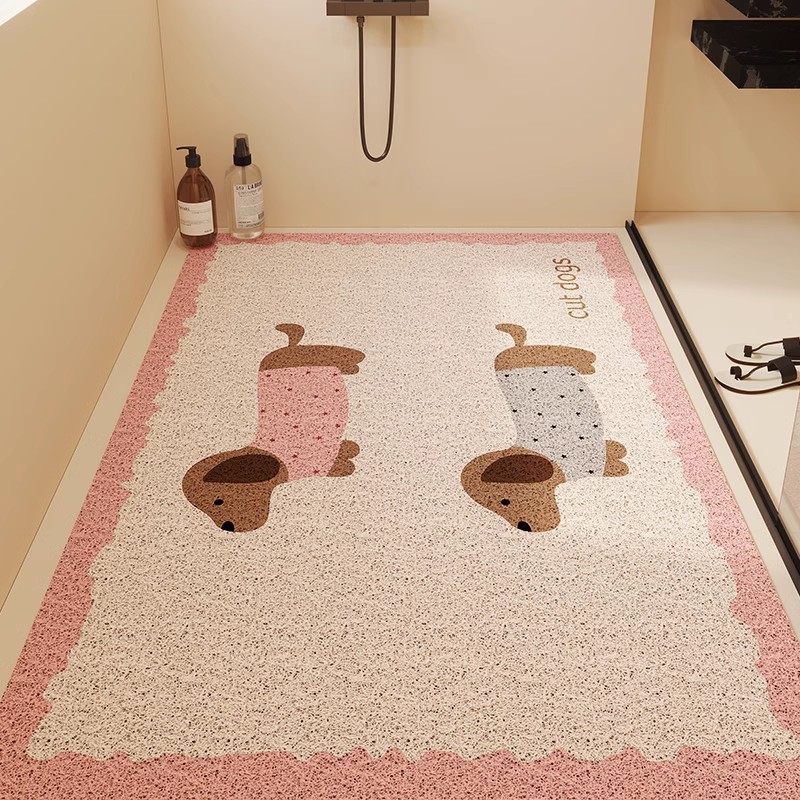 シャワー浴室のマットは透かし彫りの糸輪を敷いて滑り止めを防止します。