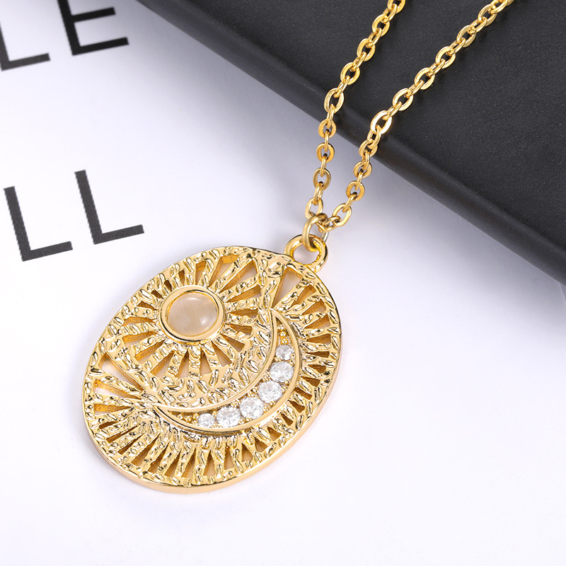 European And American Retro New Golden Oval Pendant Sun Moon Necklace Men And Women Couple Necklace Micro Ornament display picture 3