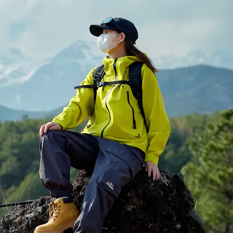 Wassup Yellow Outdoor Short Jacket, Bright Color, 3-in-1, for Petite Women, Spring and Autumn, Waterproof, Windproof, Mountaineering Jacket