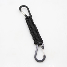 伞绳钥匙扣 编织钥匙圈挂件 户外黑色快挂登山扣钥匙链铁丝登山扣