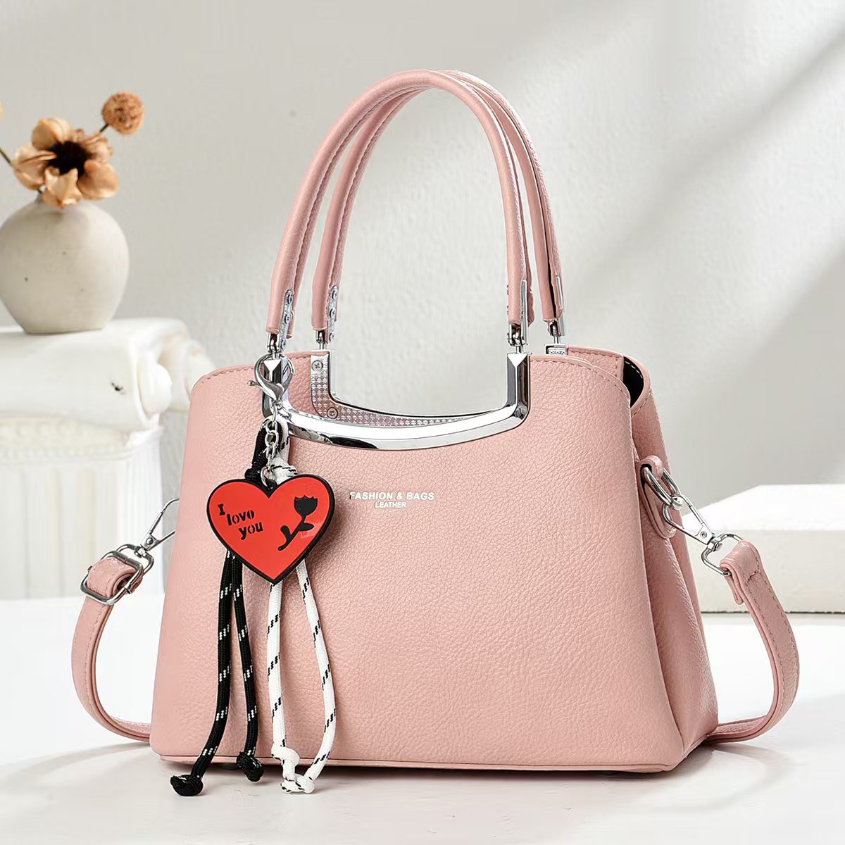 Fabricantes de bolsos de mensajero de un solo hombro de todo fósforo, bolsos de gran capacidad con sentido de alta gama, bolsos de moda, bolsos de mujer de mediana edad, bolsos de madre de mediana edad, atmósfera