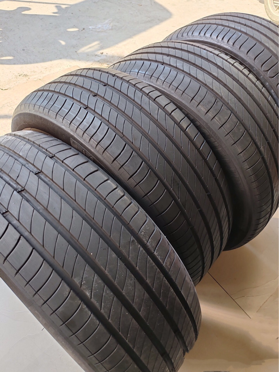 Michelin Tires E·Primacy St 255/45R20 101V Jietu X90