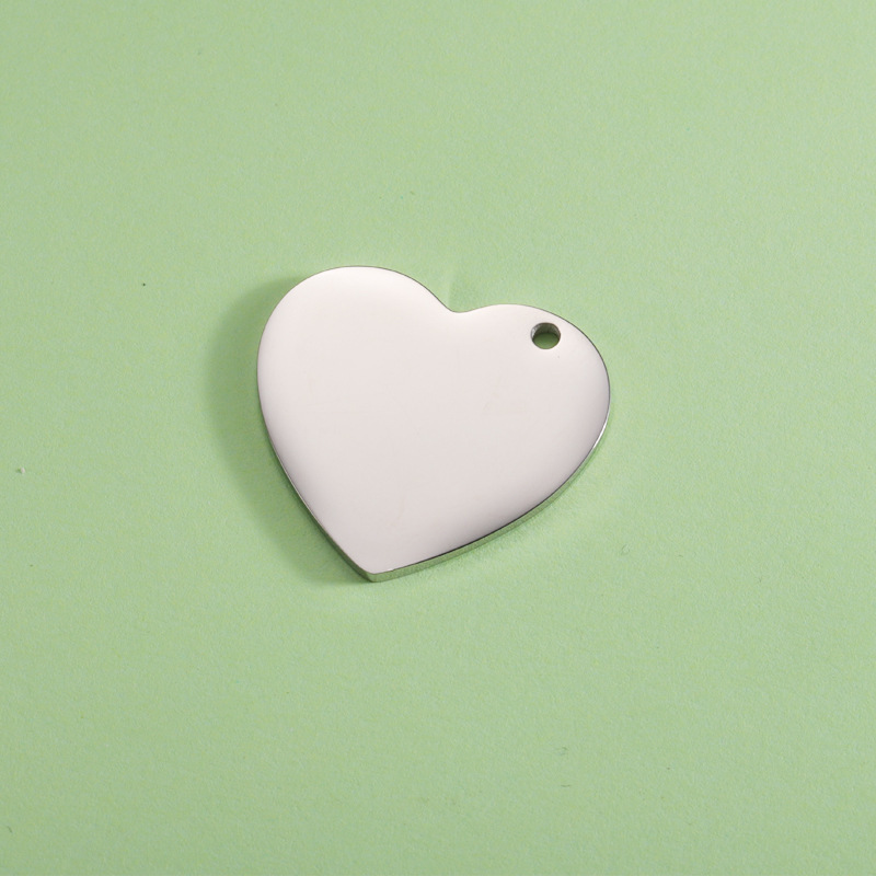 304 Stainless Steel Material 1 Piece 25*22.5mm Hole 1~1.9mm 304 Stainless Steel PVD Coated Real Gold Plated Customization Laser Engraving Heart Shape Polished Pendant DIY Jewelry Accessories