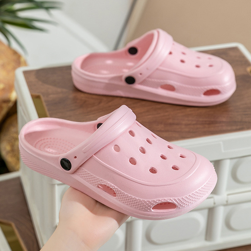 Shoes for Couple with Shoes on Poop for Summer Women's Outdoor Wear Breathable Men's Sandals with Beach Toe for Home Use Slippers