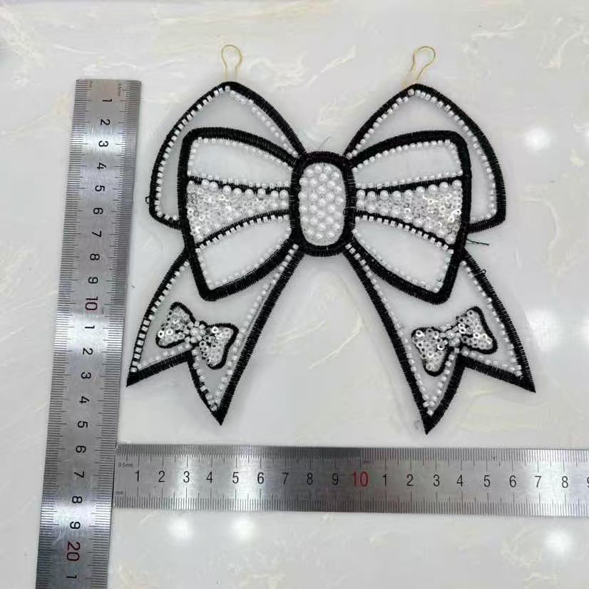 En stock, bordado de organza, colorida mariposa de perlas tridimensional, horquilla no adhesiva, accesorio para el cabello para ropa infantil, decoración de parches de tela