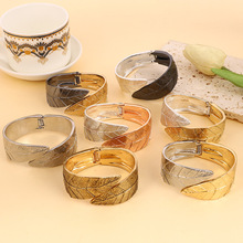 �W������ɫ�͹Ř��~���C��Ȼ�L�����ֿ���С��б�y�����C�羳���u