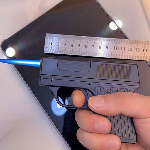 Internet celebrity's same style of personalized plastic toy fireworks integrated cigarette case lighter design inflatable lighter windproof gift handsome