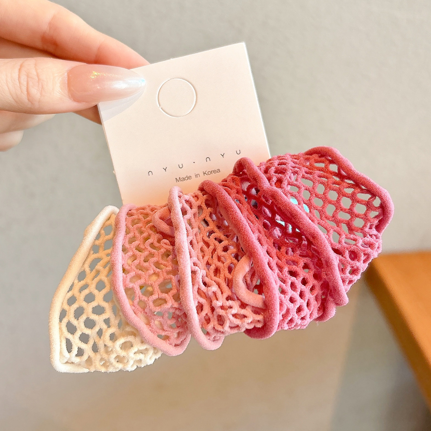 Coletero elástico sencillo de nuevo estilo 2026, banda para el pelo pequeña sin costuras para mujer, suave para el cabello, sujetador de cola de caballo.