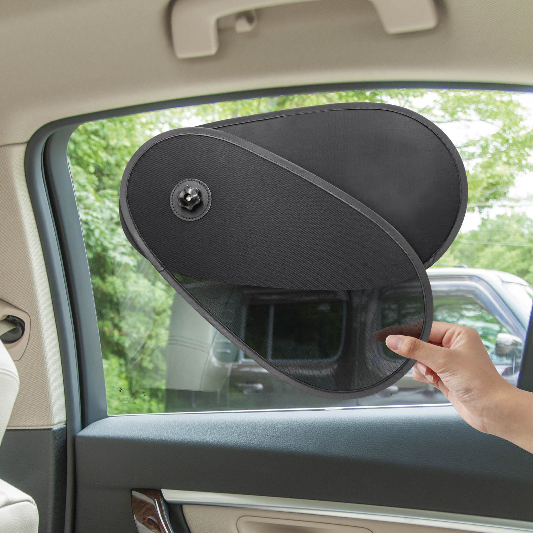 Factory Direct Sales Car Sunshade, Sun Protection, Heat Insulation, Suction Cup Car Window Side Shield, Does Not Block the View, Foldable Mesh Side Shield