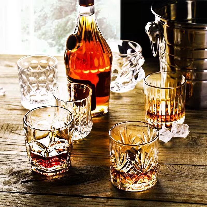Vaso de whisky de cristal de copa de vino de estilo europeo copa de vidrio de copa de vino vino de copa de vino de bar fábrica