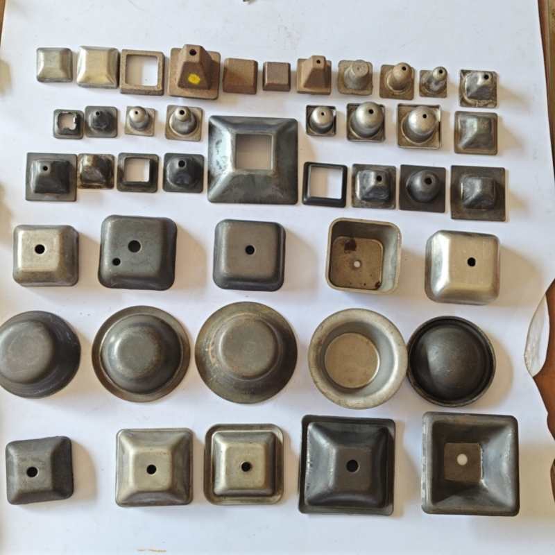 金属冲压货架方管封头堆垛脚碗带边堆垛脚杯托盘堆垛架底脚碗