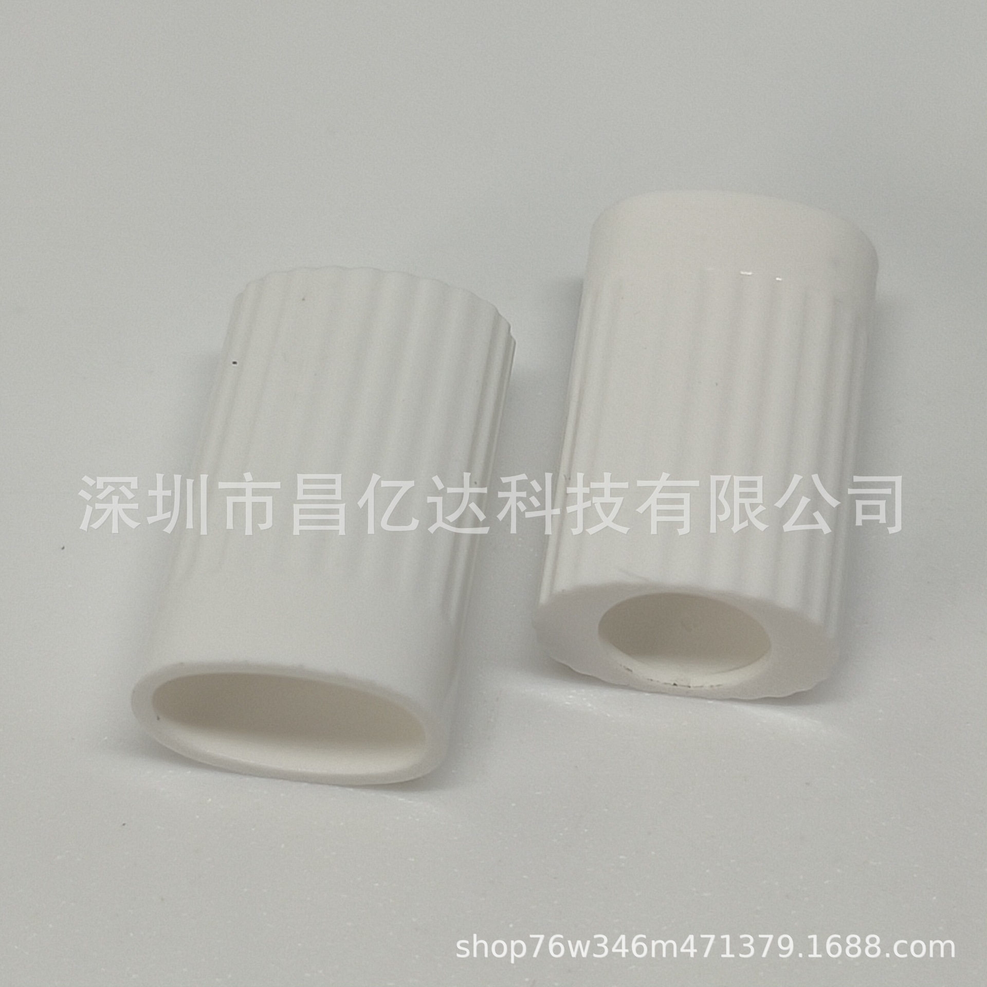 typec快充线ABS塑胶外壳防滑款16*10*6.75孔大5.5mm瓷白色胶壳