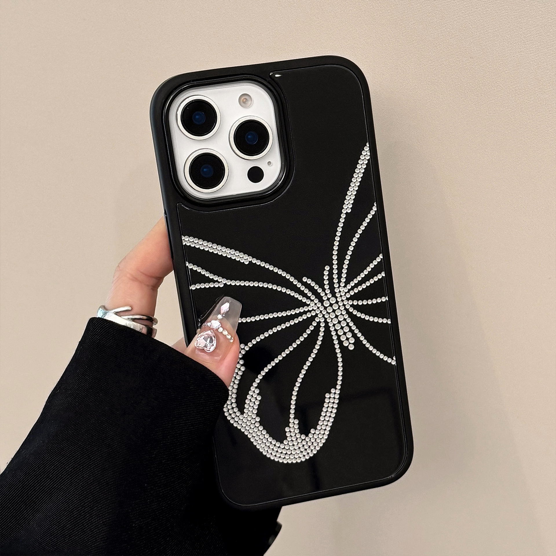 Schützende Handyhülle Mit Goldenem Schmetterling Für Iphone Modelle_voghion.com