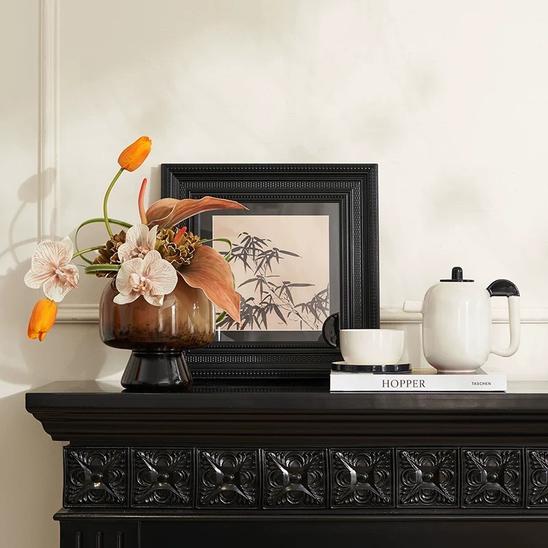 Italian Light Luxury Furniture Exhibition Hall Living Room Sofa Coffee Table Water Tray Vase Flower Arrangement Ornaments Atmosphere Arrangement