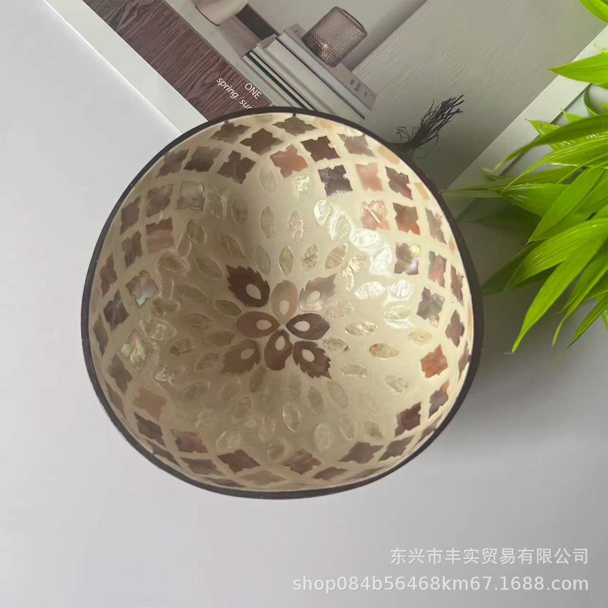 케이크 위의 장식