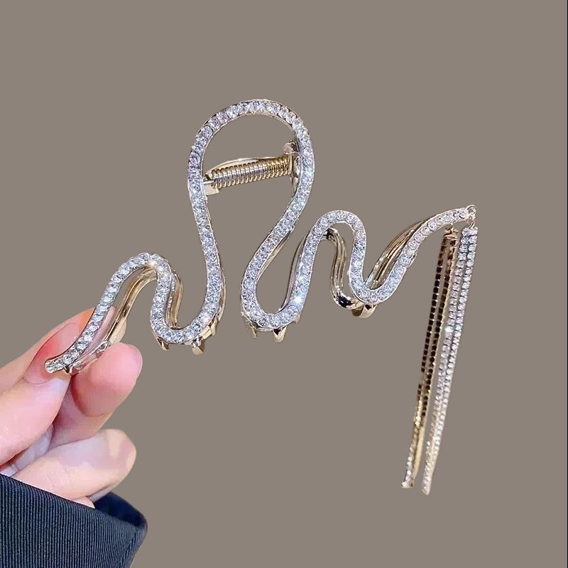 뱀 모양 태슬 실버