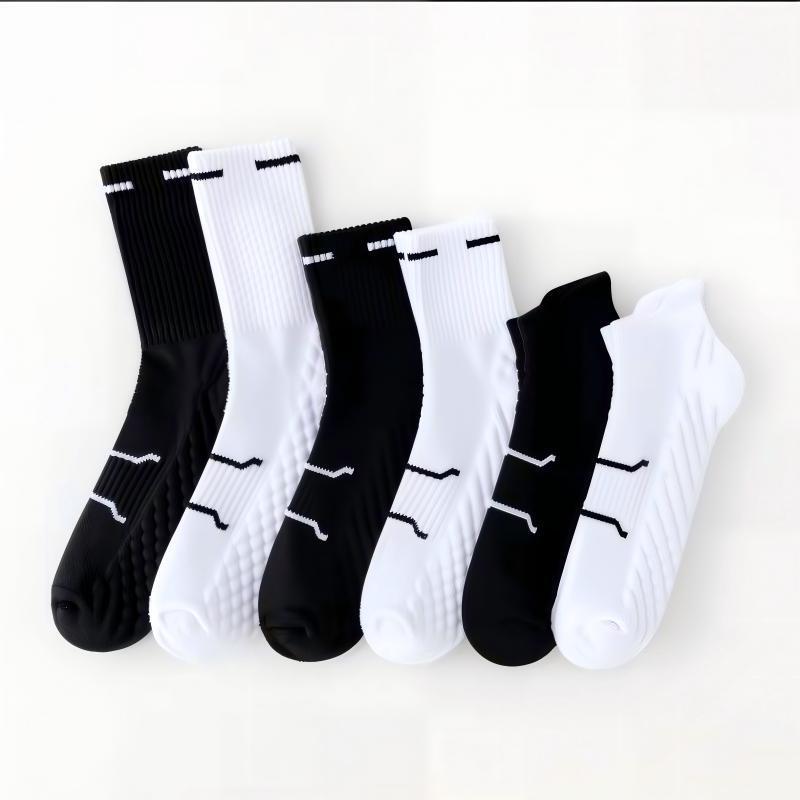 Sports Socks for Men and Women, Solid Color, Mid-Calf, Breathable, Sweat-Absorbent Basketball Socks, Spring and Autumn, Black and White, Versatile Casual Cotton Socks, Cross-Border Sports Socks for Men and Women, Solid Color, Mid-Calf, Breathable, Sweat-Absorbent Basketball Socks, Spring and Autumn, Black and White, Versatile Casual Cotton Socks, Cross-Border