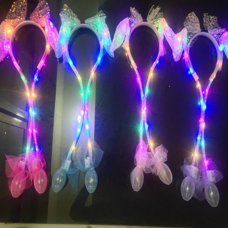 Summer sequins rabbit ears moving hairband cartoon airbag ears moving rabbit ears shaking sound selling cute artifact Summer sequins rabbit ears moving hairband cartoon airbag ears moving rabbit ears shaking sound selling cute artifact