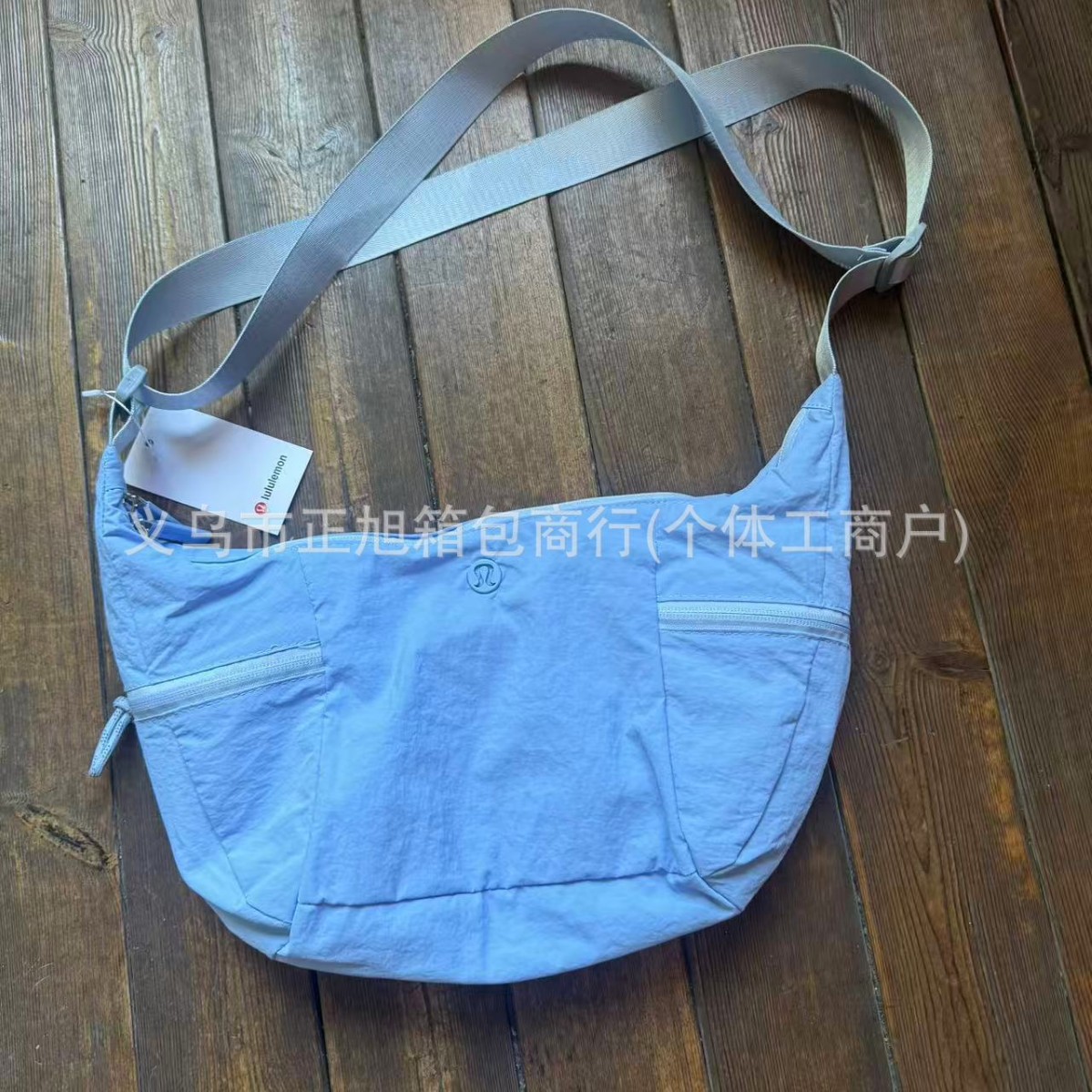 包包lulu饺子包新款牛角包女单肩斜挎手提包健身运动包拒水瑜伽包