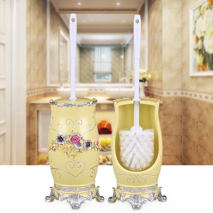 네이비 봄 꽃 노란색