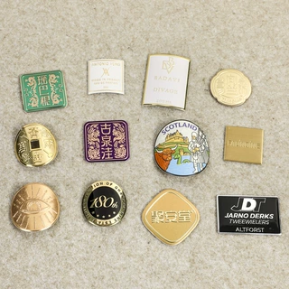 金属铭牌定做香水标牌丝印玻璃杯香薰蜡烛弧度铜章可印logo自粘贴
