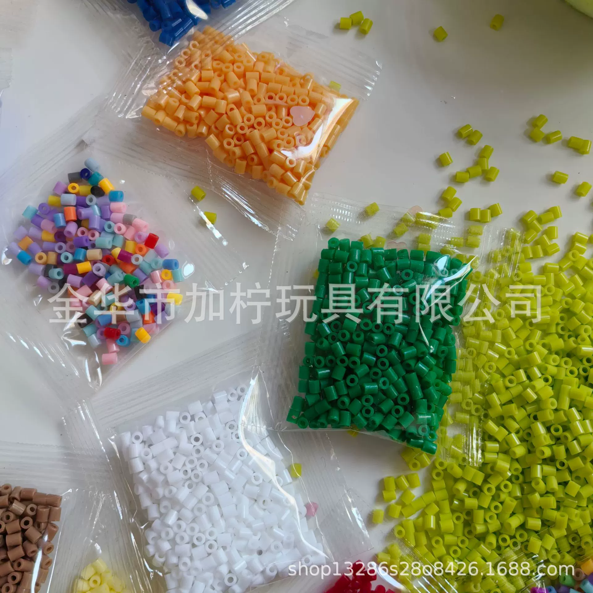 厂家批发2g 5g融合拼豆豆  益智DIY手工玩具2.6mm混色拼豆补充包