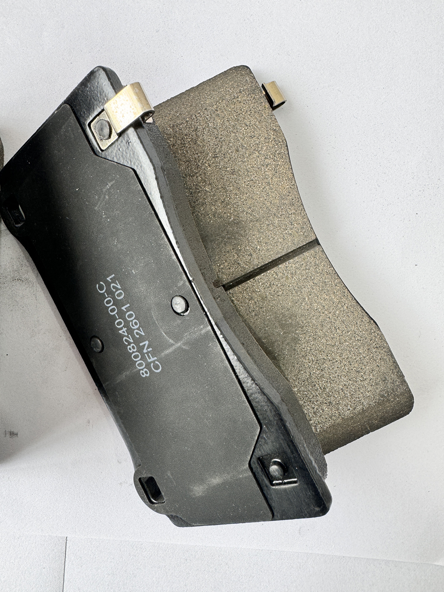 Suitable for Tesla Model 3/Refreshed 3 Brake Pads, Standard Version, Front Wheel Brake Pads 8008240-00-C