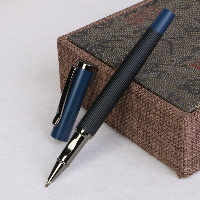 Morandi metal signature pen, business ballpoint pen, conference and event gift pen, high-quality and comfortable to hold, neutral pen