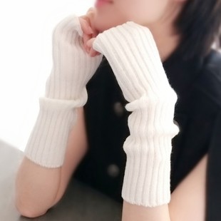 New Fashion Korean Style Sunscreen Black Sleeve Knitted Women's Winter Sleeve Warm Long Knitted Arm Cover