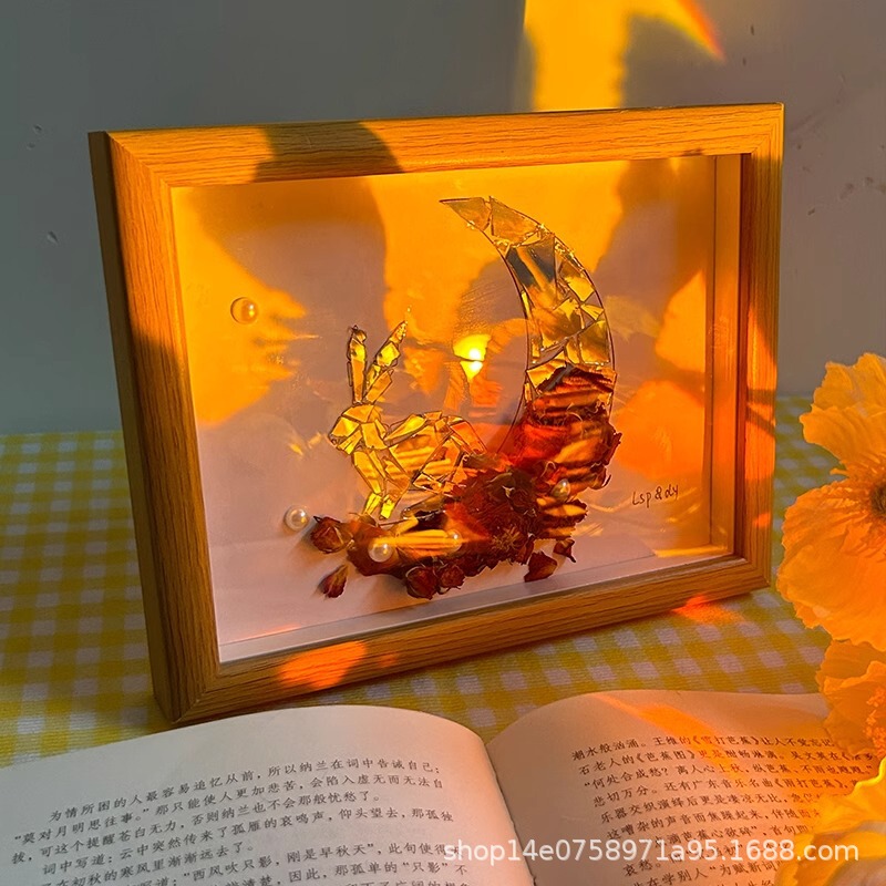 蝶の鏡diyフォトフレーム手作りのバラのドライフラワー手作りの壊れたガラスの鏡の装飾は彼女にプレゼントします。|undefined