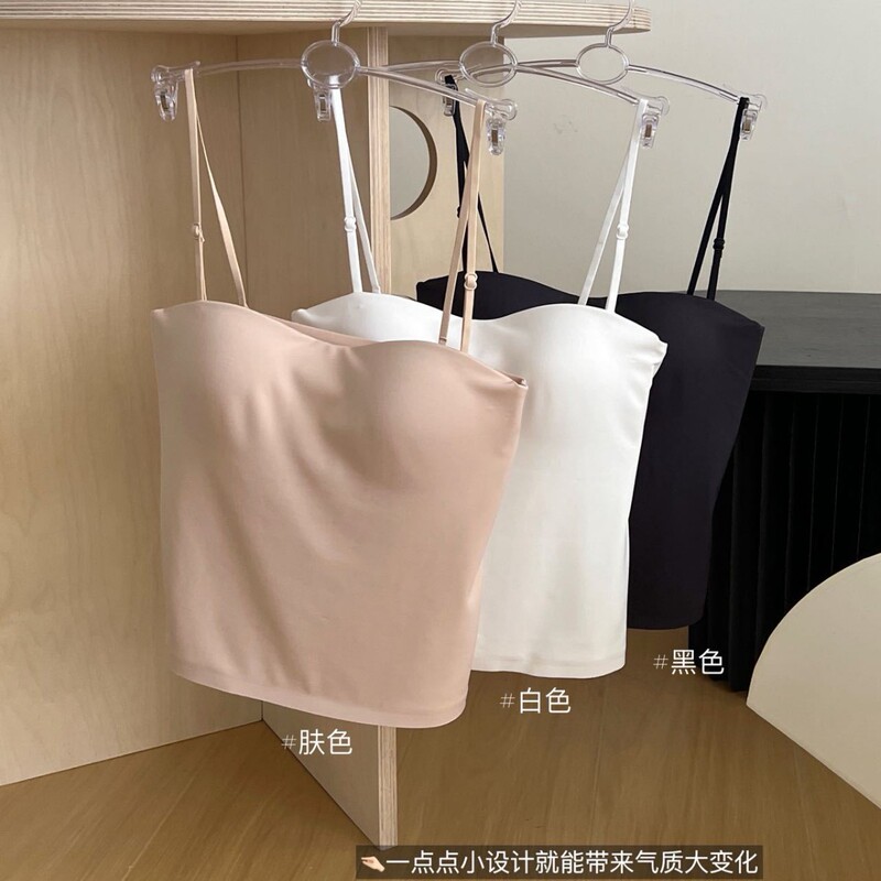 Cool Outfits for Spring and Summer Without the Need for Layering! Pair It with a Denim Shorts/Mini Skirt to Make You Look Hot and Stylish Cool Outfits for Spring and Summer Without the Need for Layering! Pair It with a Denim Shorts/Mini Skirt to Make You Look Hot and Stylish