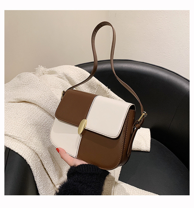 Small Bags 2021 New Fashion Stitching Contrast Messenger Bag Autumn And Winter Underarm Bag display picture 11