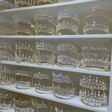 �����P����չʾ�ܻ�c�ʹ��^�֧������^�ñ�ܱ�ɫ���b���м�