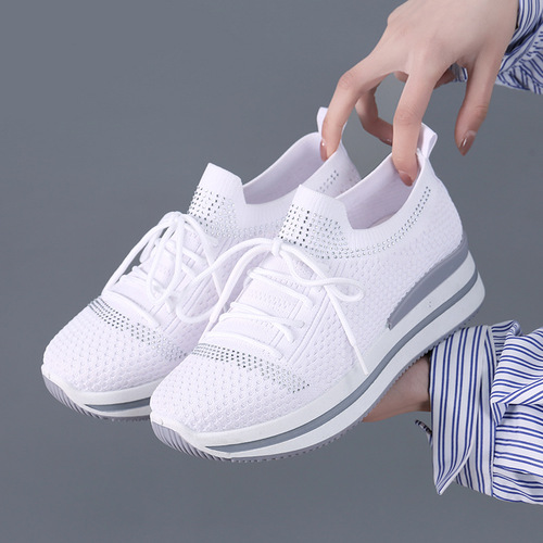 Factory direct sales casual sports shoes  spring new style fly knitted mesh foreign trade women's shoes fashionable and versatile socks shoes