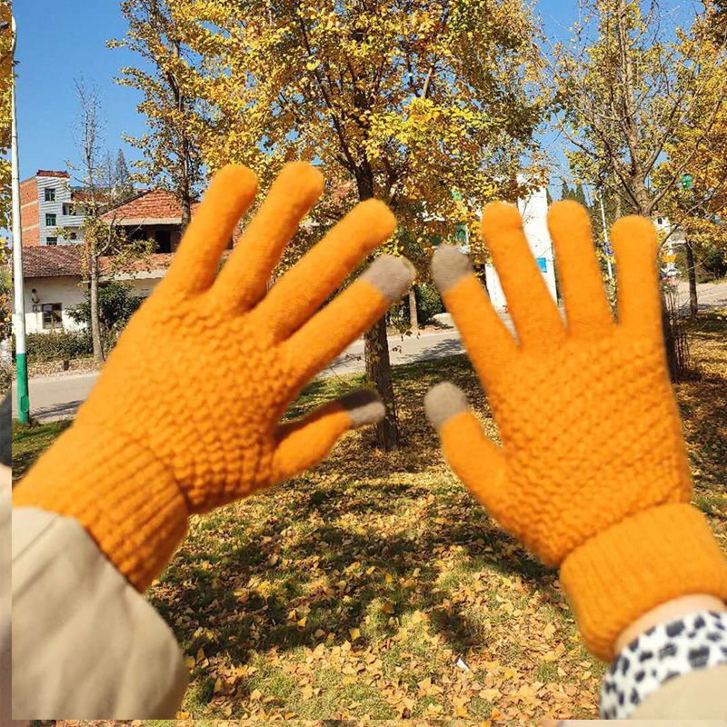 Winter and Autumn Knitted Fingertip Touchscreen Riding Gloves with Fleece for Couples (Men and Women) and Students