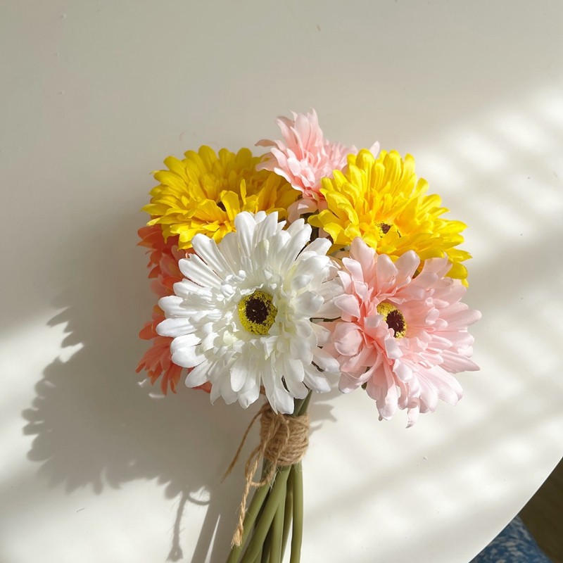 Gerbera artificial flowers, artificial flowers wholesale furnishings, living room decoration flowers, silk flowers, frangipani bouquets, hand-held photo props