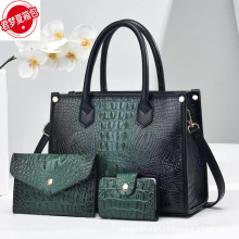 2025新款鳄鱼纹质感跨境女士单肩斜挎手提包大容量三件套子母包