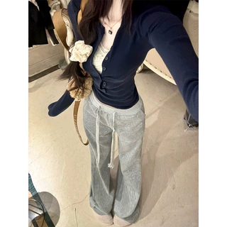 藏青色T恤女修身显瘦单排扣正肩上衣2026春季小众辣妹长袖打底衫