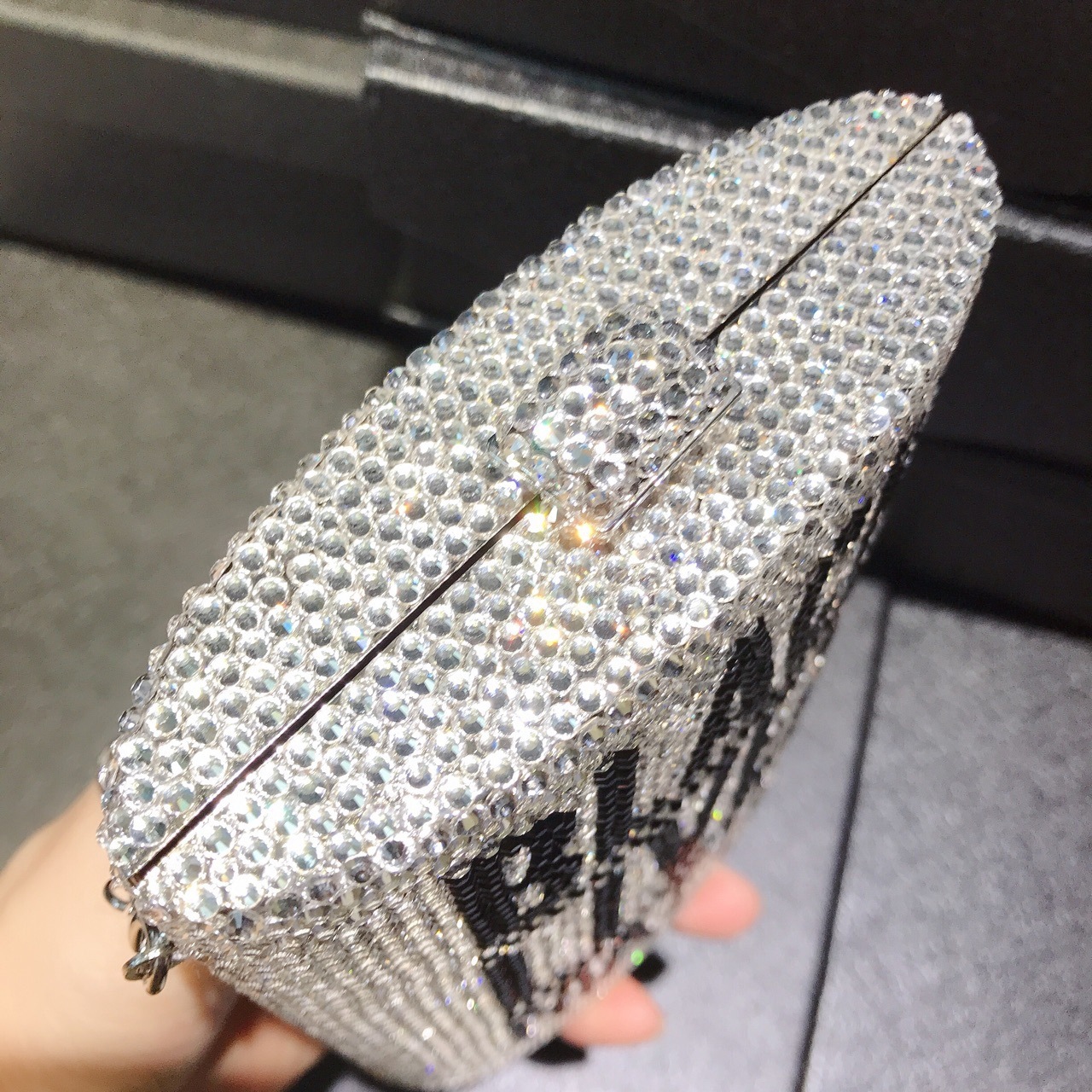 Black Lives Matter letras con diamantes bolsas de cena caja de metal con diamantes llenos bolsas de mano personales bolsas de banquete